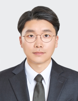 고영준 (전공주임, 전임교수) 사진